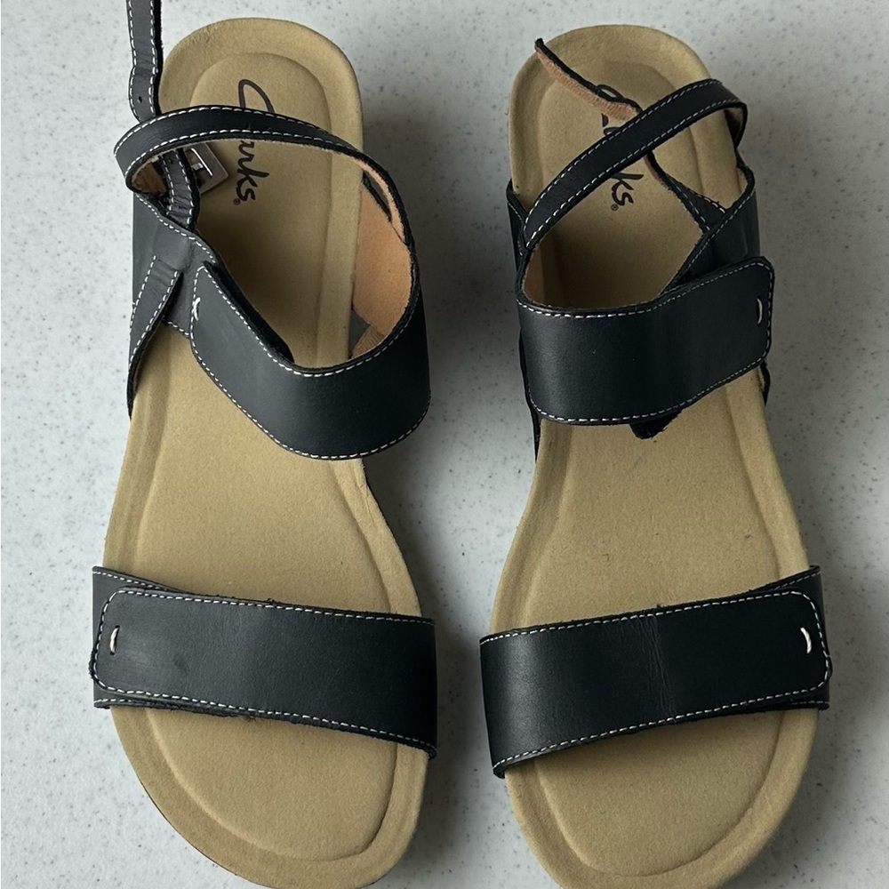 Clarks black wedge sandals velcro traps size 12